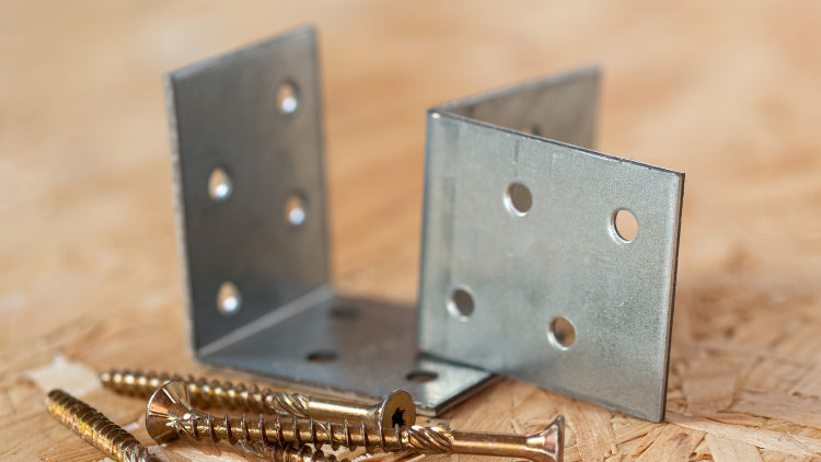 What Types of Brackets Are Used on Bed Frames header