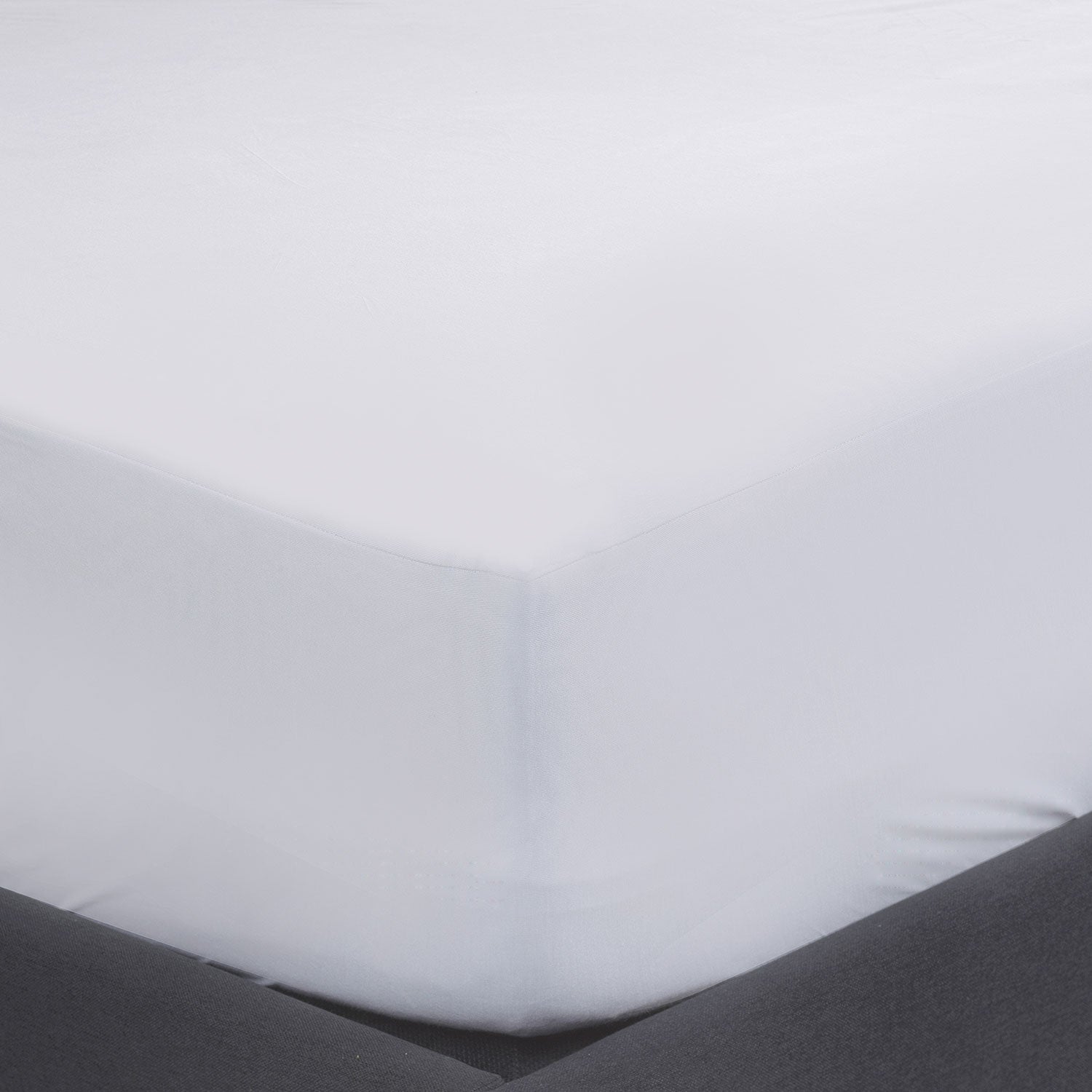 Premium Bamboo Mattress Protector - 100% Waterproof and Hypoallergenic - BlissfulNights.com