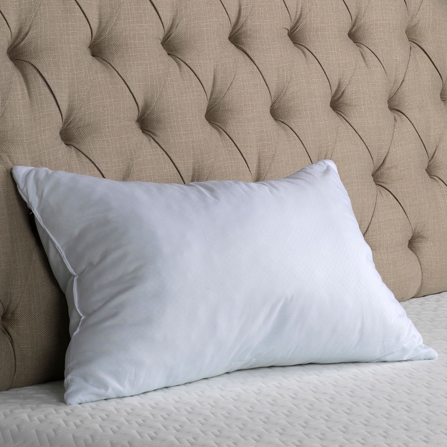 The Bliss Plush Memory Foam Pillow - BlissfulNights.com